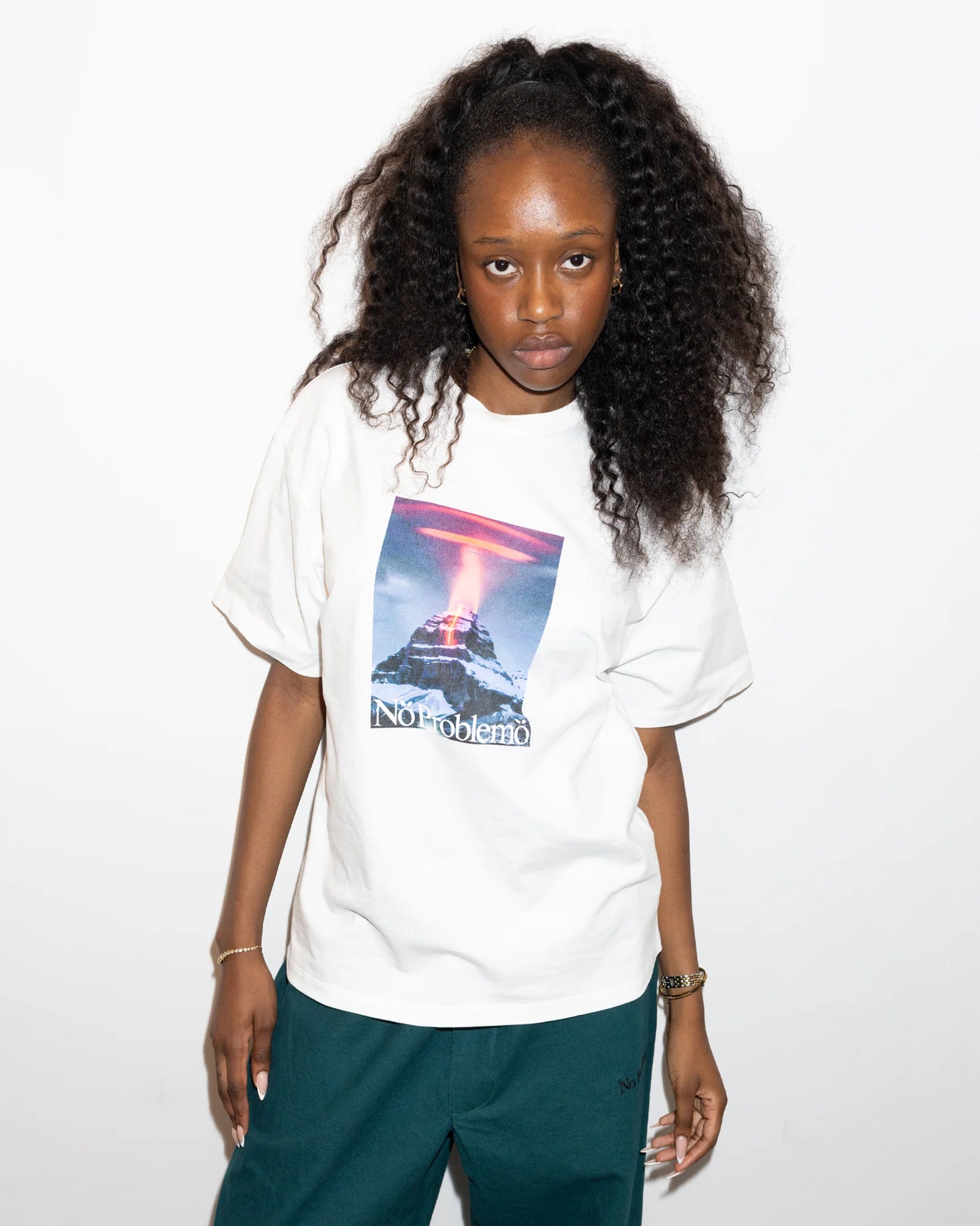 Kailash SS Tee / no problemo / white