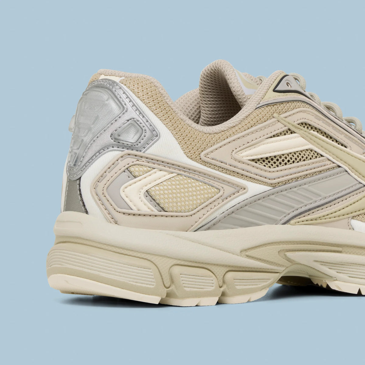 PREMIER ROAD ULTRA / reebok / neutral