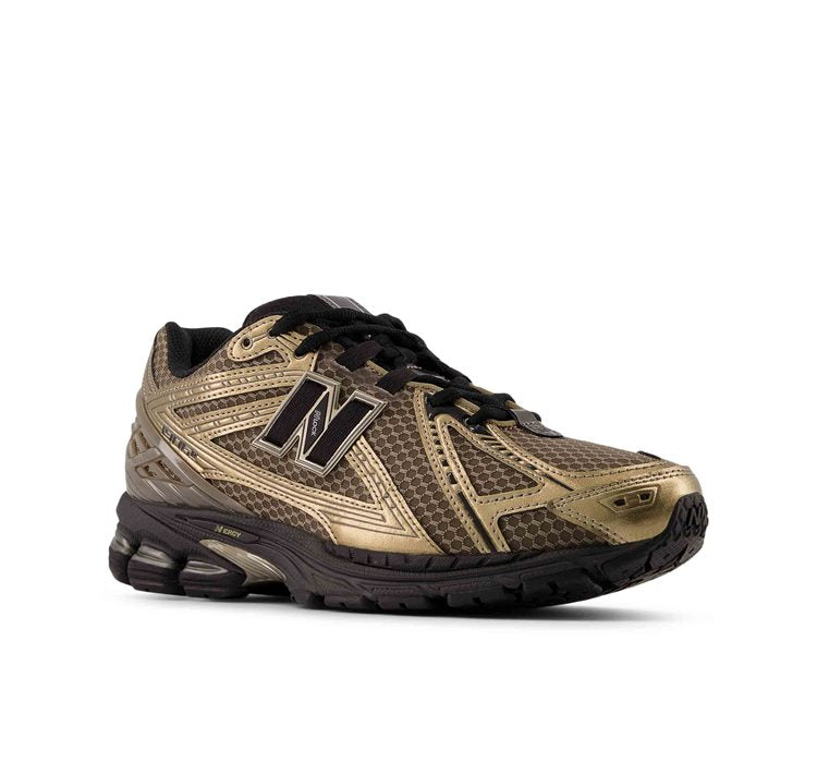 U1906RCJ / new balance / bronze