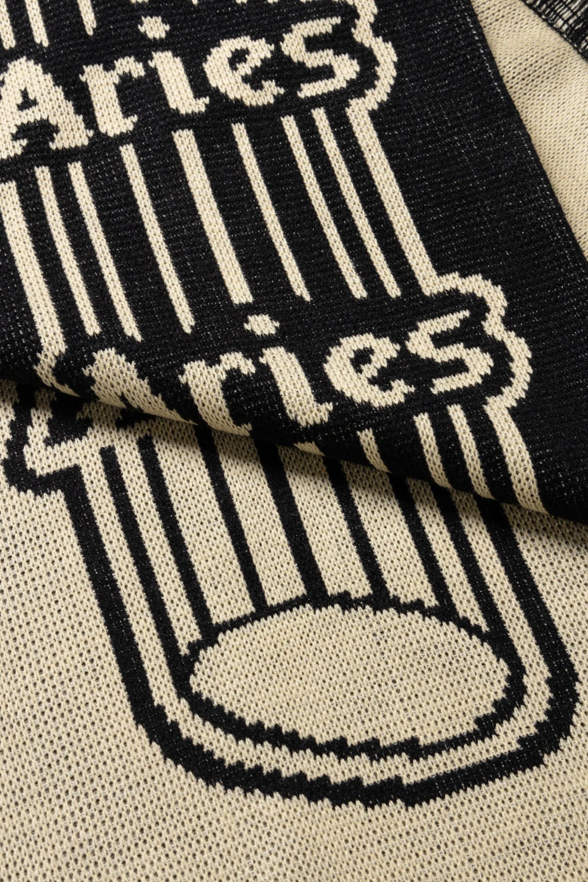 Column Scarf / ARIES / BLACK