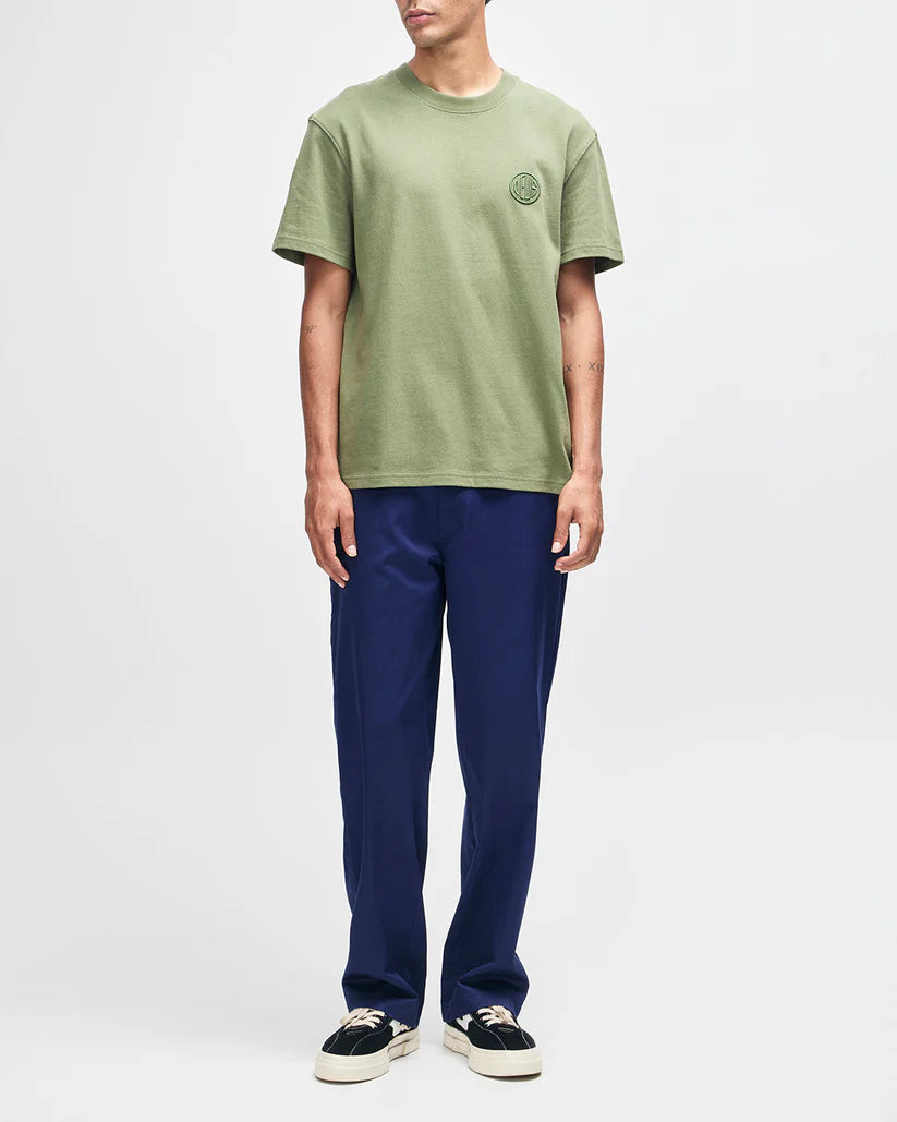 Pill Logo Tee / deus ex machina / pine green