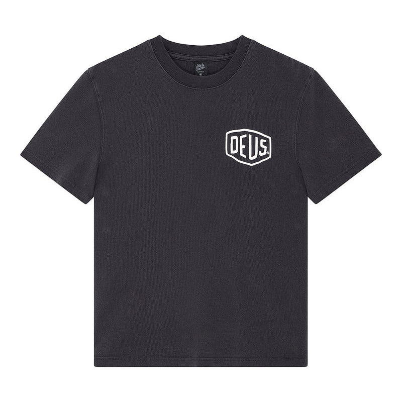 Shield Garment Dyed Tee / deus ex machina / black