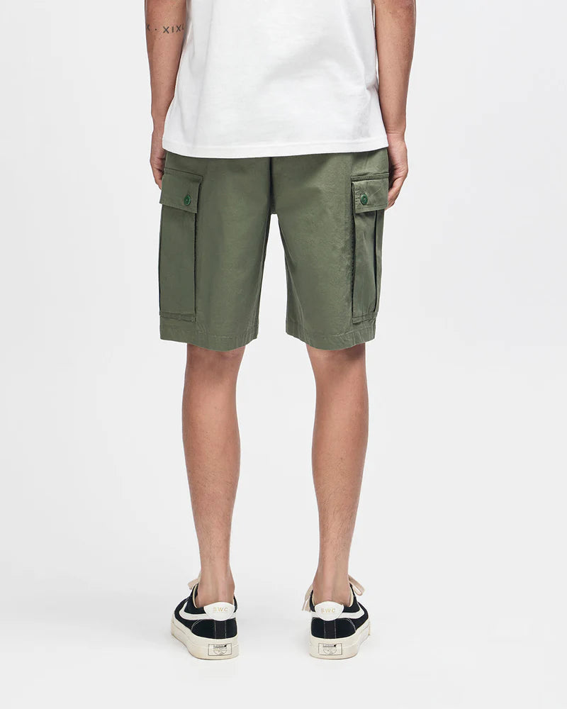 Power Short / DEUS EX MACHINA / PINE GREEN