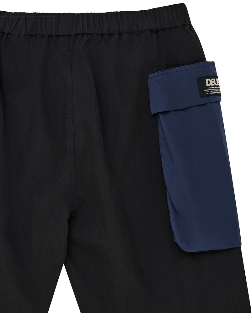 Duck Dive Short / deus ex machina / black