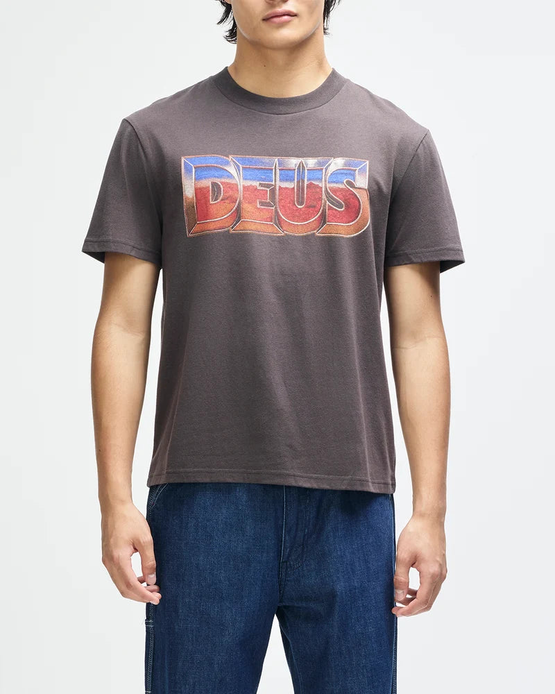 Desert Rambler Tee / deus ex machina / Anthracite Grey