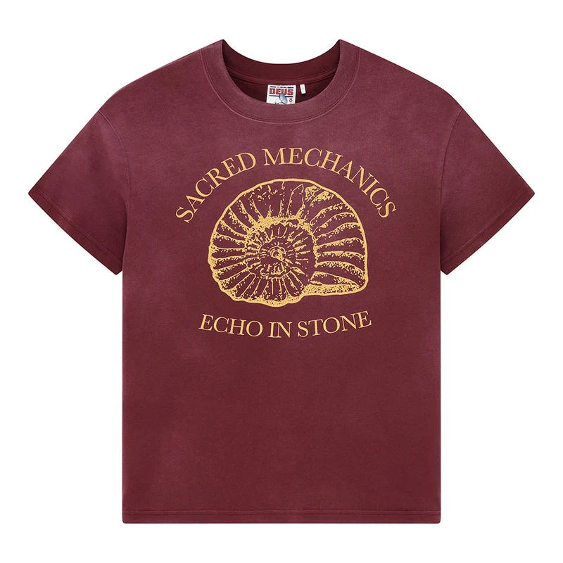 Perfect Ratio Tee / deus ex machina / Riding Red