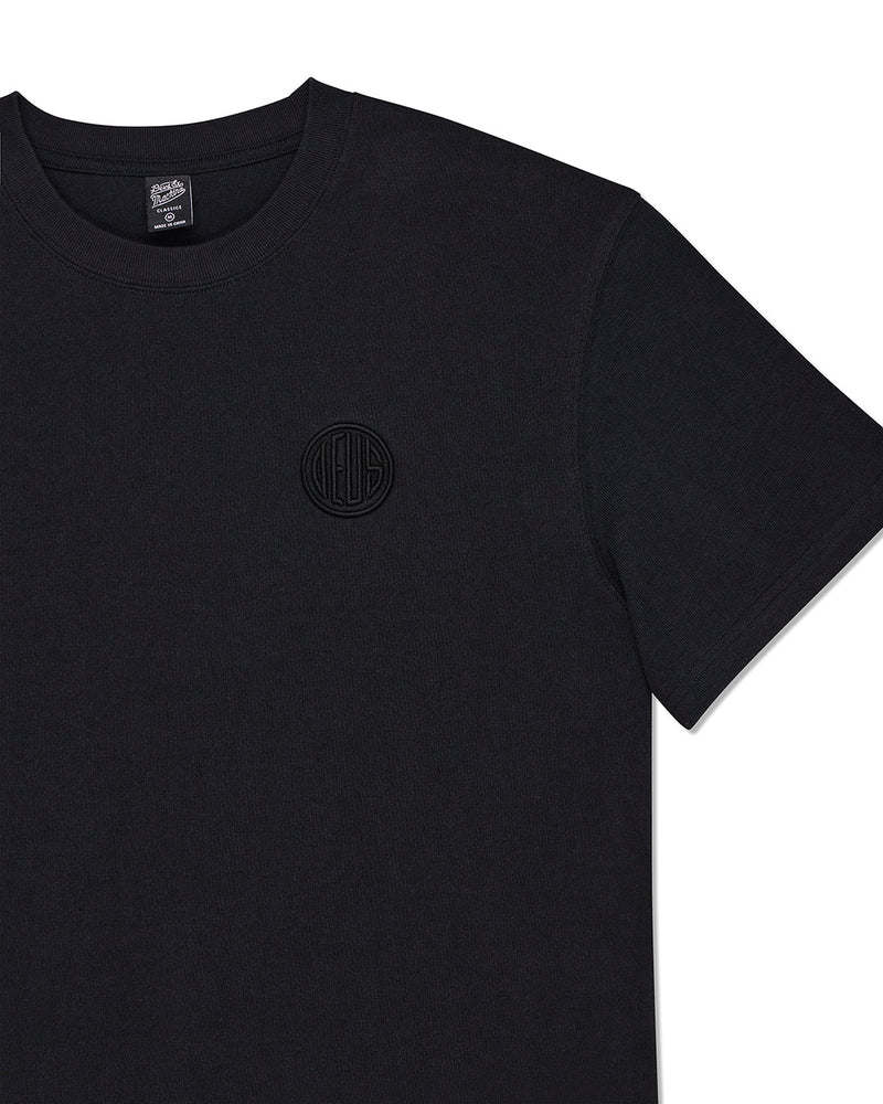 Pill Logo Tee / deus ex machina / black
