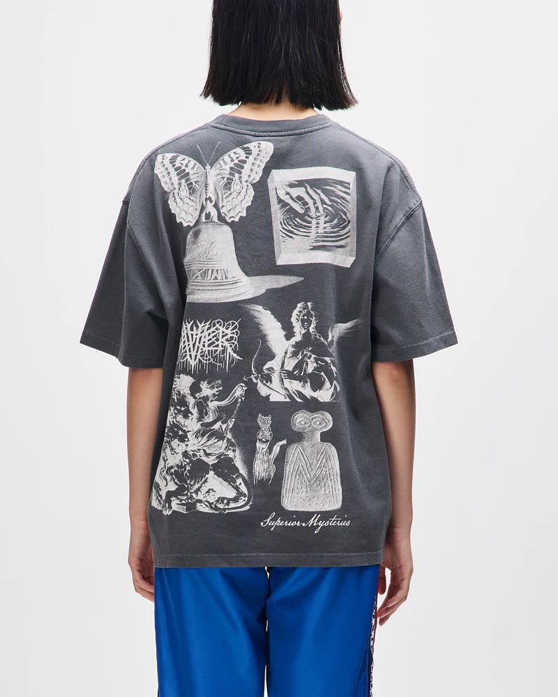 Invocation Tee / deus ex machina / anthracite