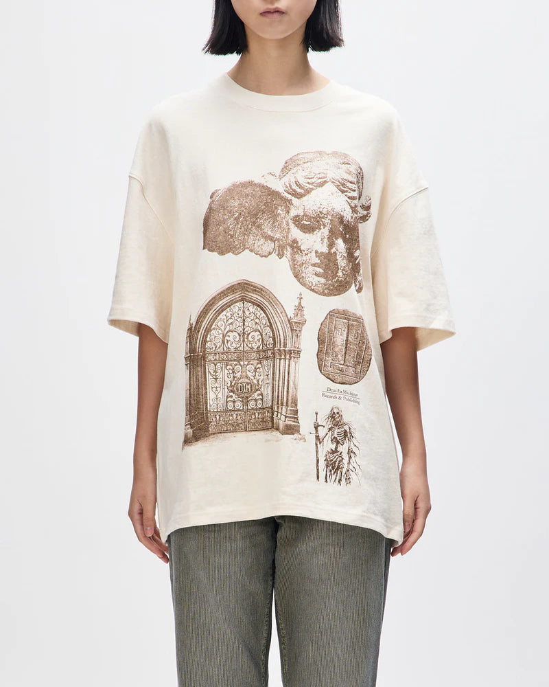 Invocation Tee / DEUS EX MACHINA / DIRTY WHITE