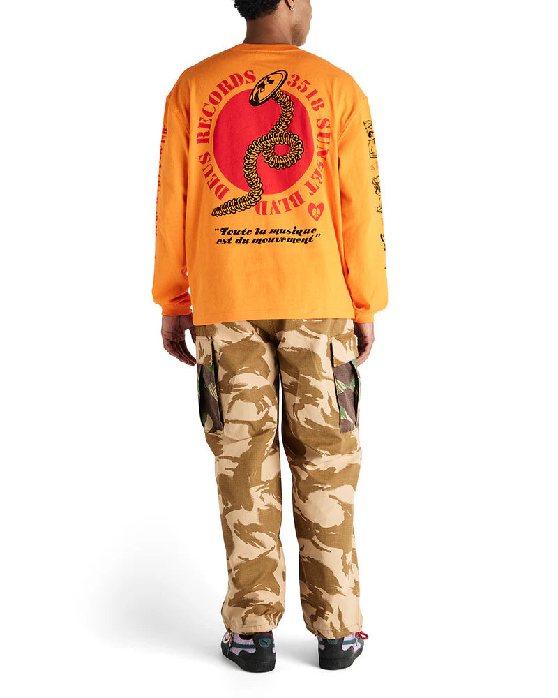 Dancing Ghost Ls Tee / deus ex machina