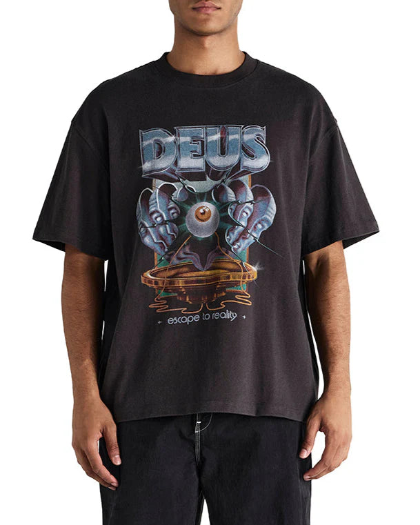 GREAT ESCAPE T-SHIRT / DEUS EX MACHINA