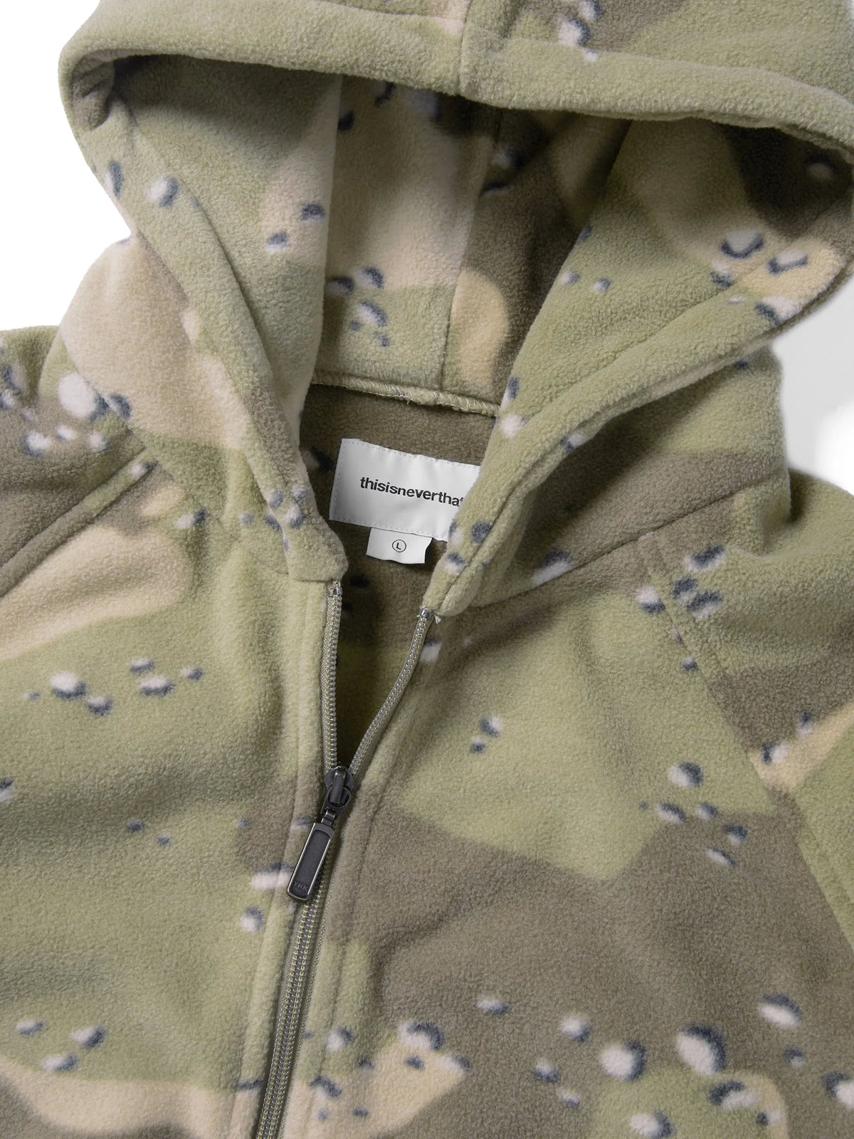 Hooded Fleece Half Zip Pullover Camo / THIS IS NEVER THAT