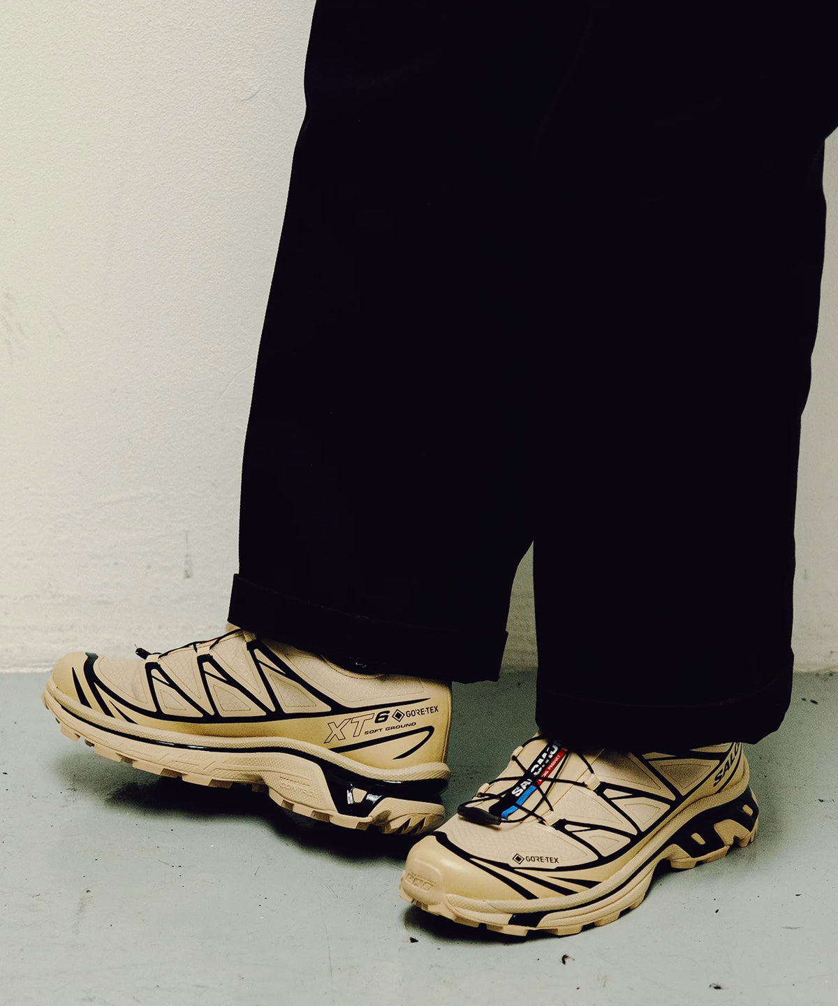 XT-6 GORE-TEX / salomon sportstyle / safari / black
