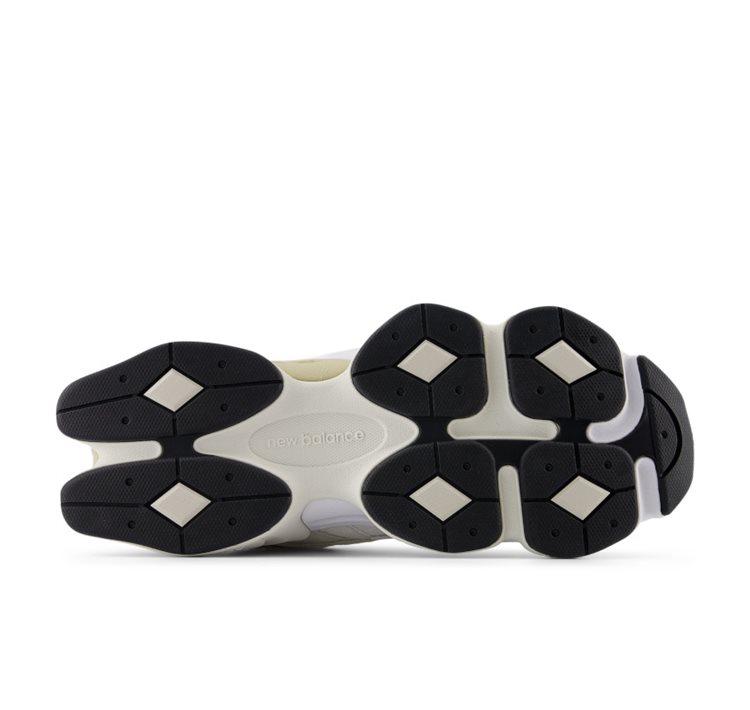 U9060WHT / NEW BALANCE