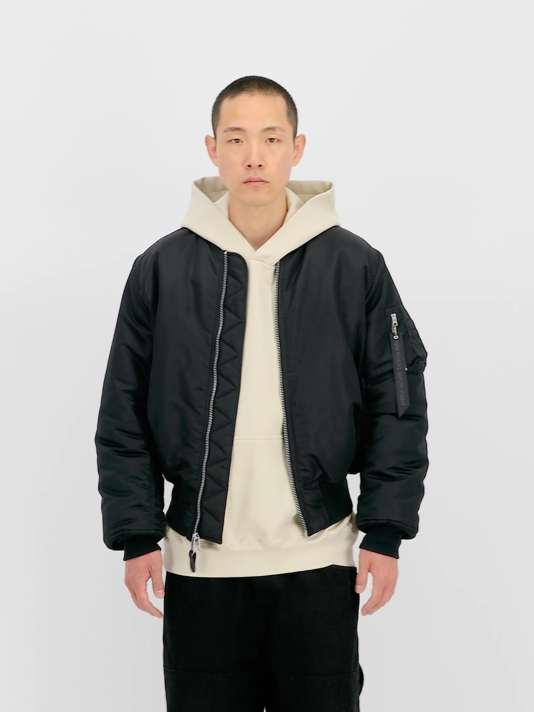 MA-1 Heritage Bomber Jacket / alpha industries / tripple black