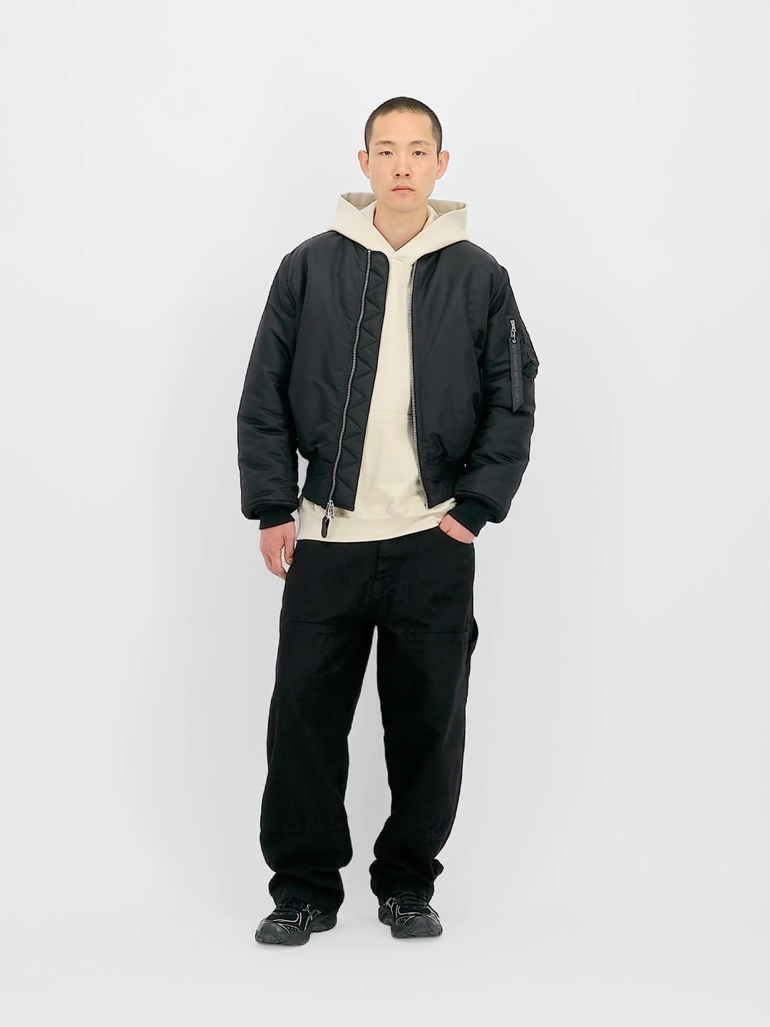 MA-1 Heritage Bomber Jacket / alpha industries / tripple black