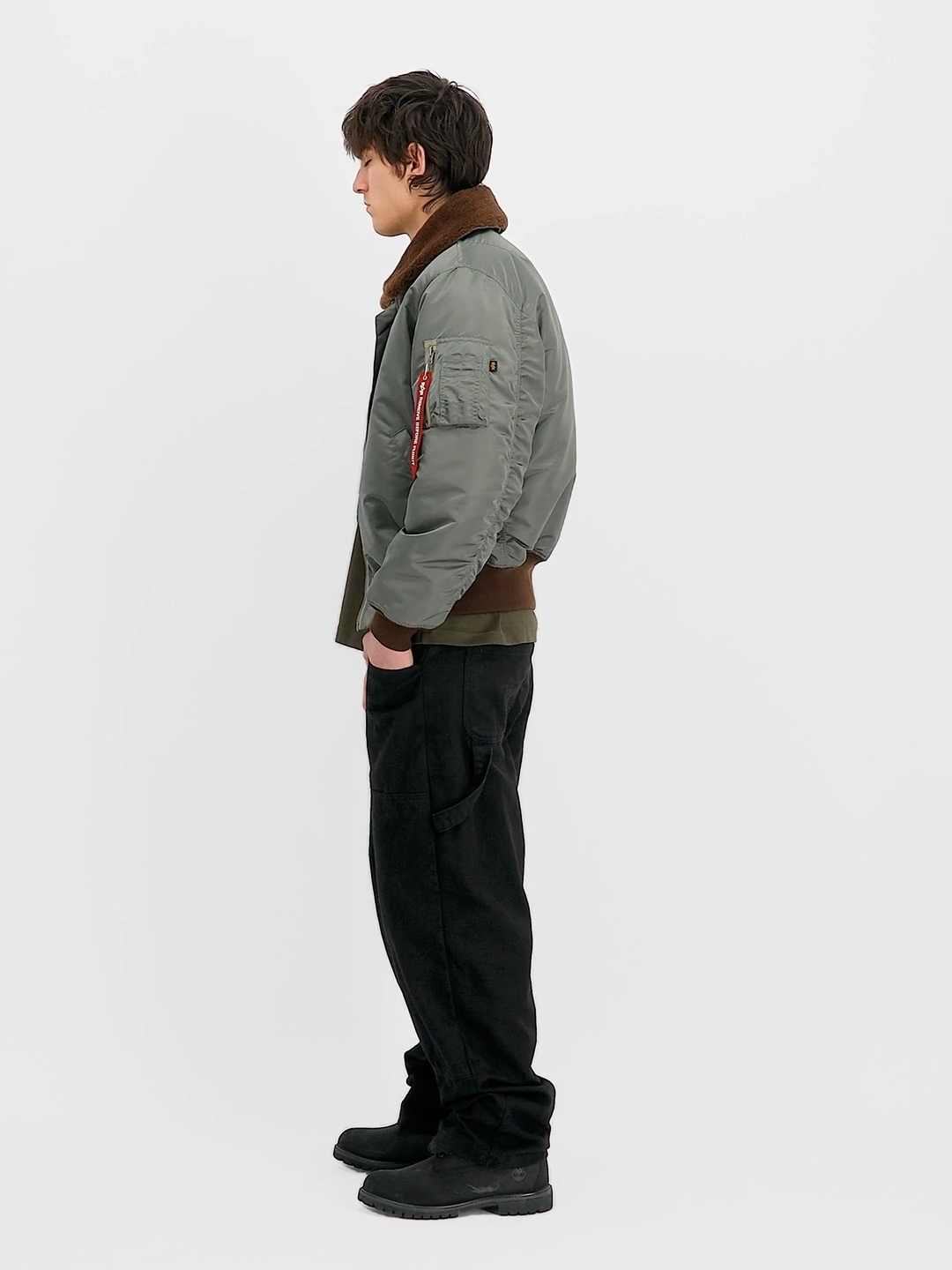 B-15 Intermediate Loose Bomber Jacket / alpha industries / vintage green